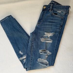 American Eagle Outfitters Women's Distressed Skinny Jeans